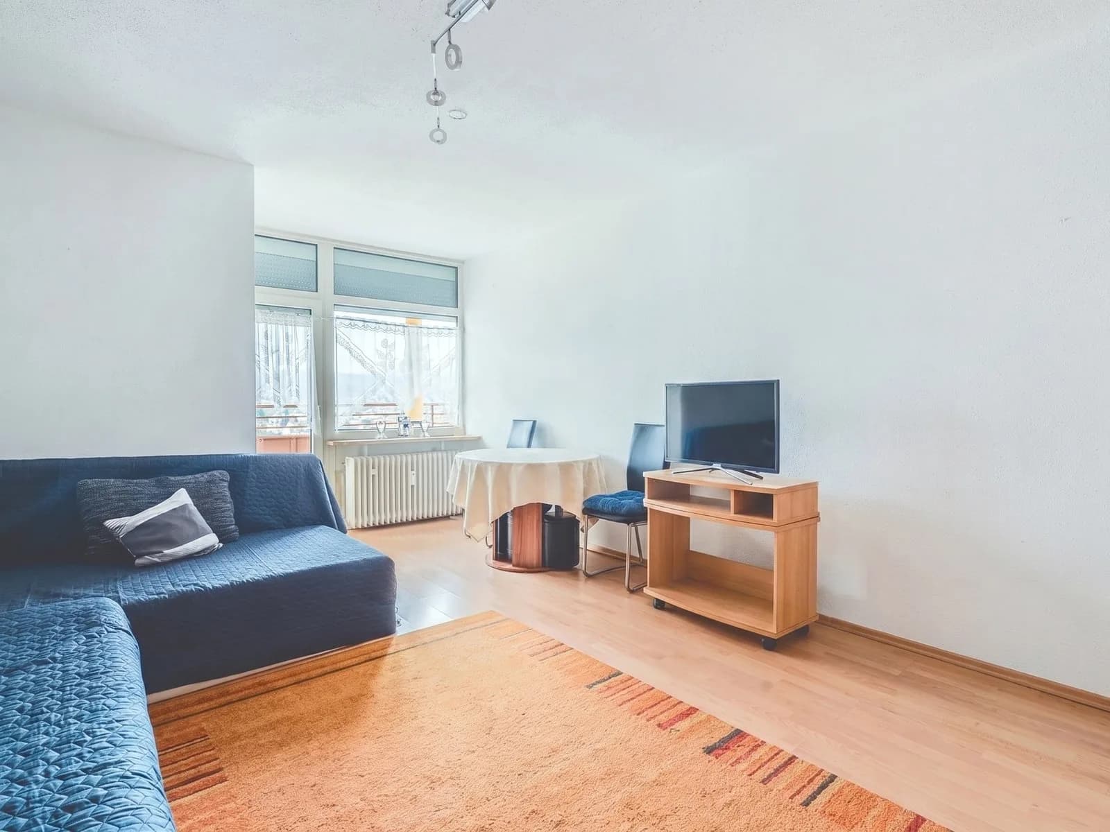Vermietetes Apartment mit Fernblick