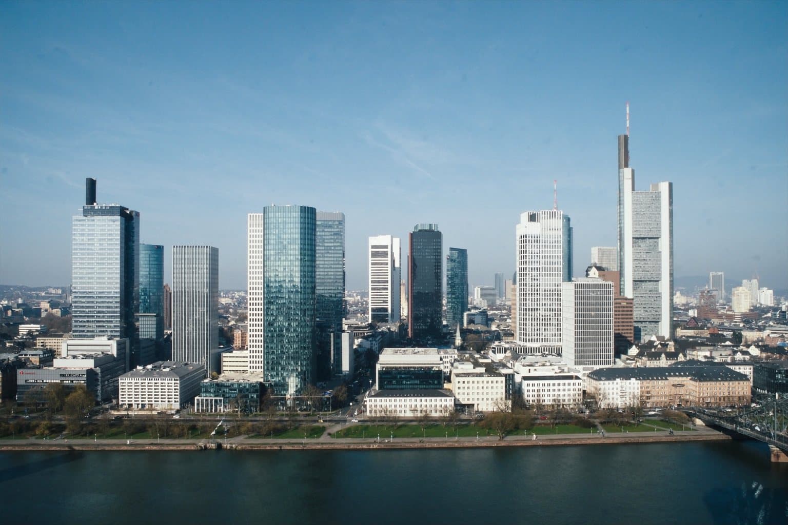 Immobilienbewertung Rhein-Main: So wird der Verkehrswert Ihrer Wohnung ermittelt